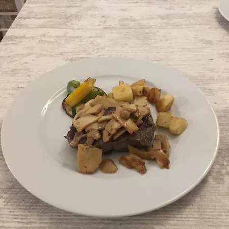 Hotel Ristorante Belcantone 3*