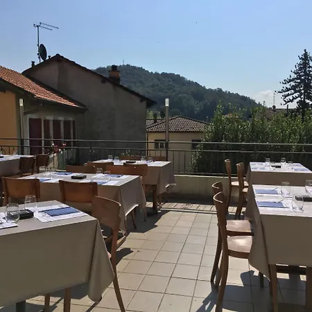 מלון Ristorante Belcantone 3*