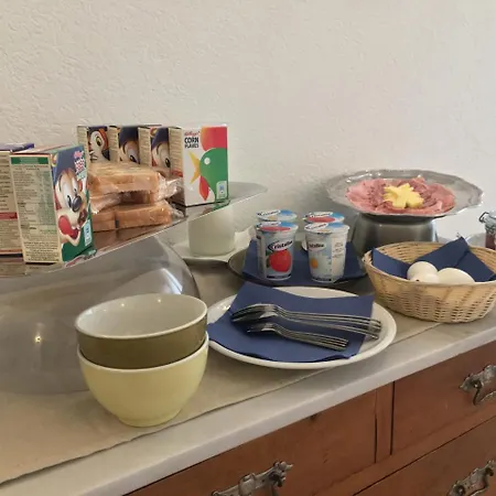 מלון Ristorante Belcantone